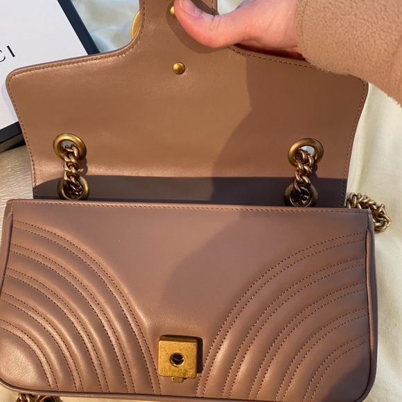 Gucci Marmont - Small Shoulder Bag - Picture 3 of 9